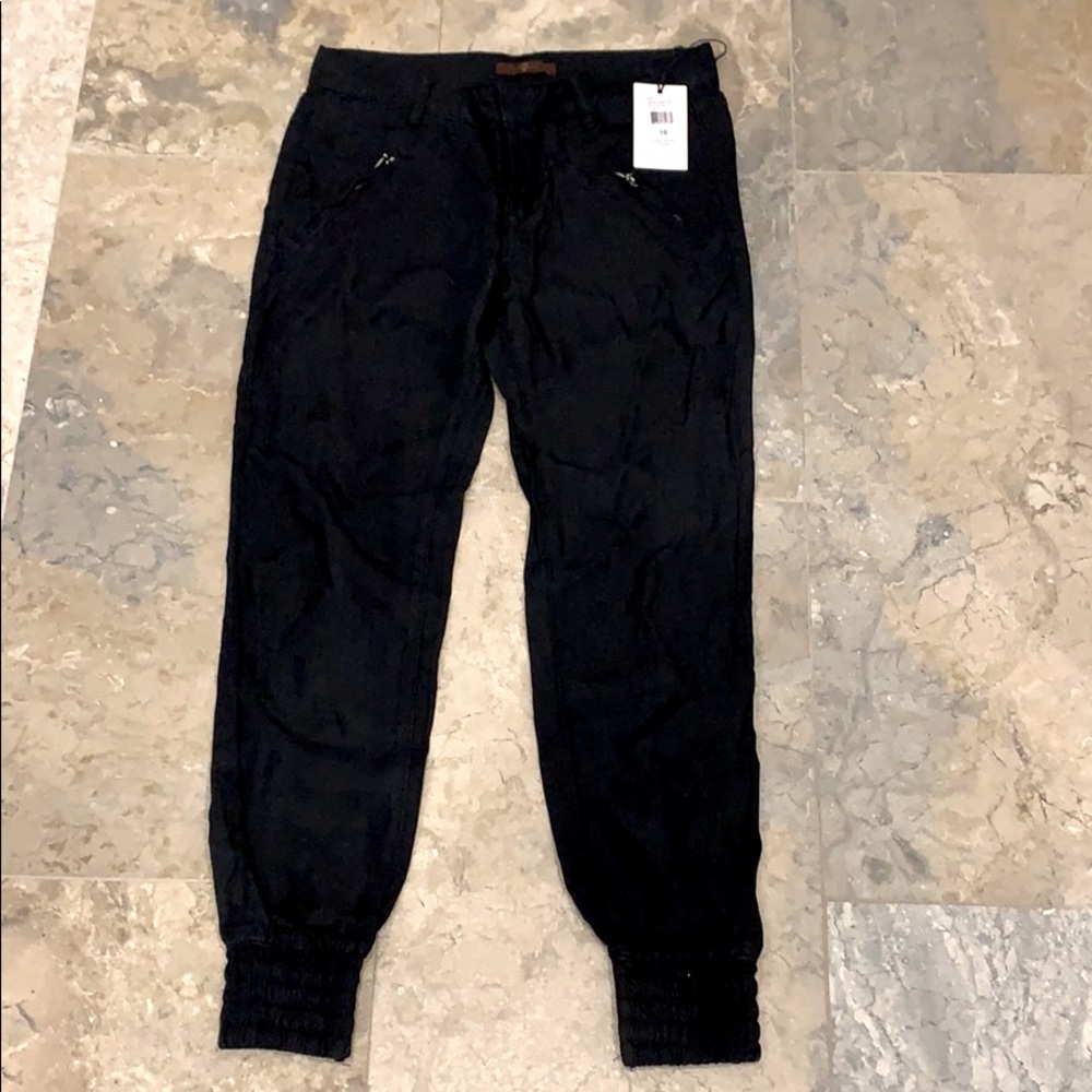 New w/ tags 7 of all mankind girl size 10 jogger